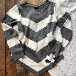 ❌SOLD❌NWT AB STUDIO sweater
